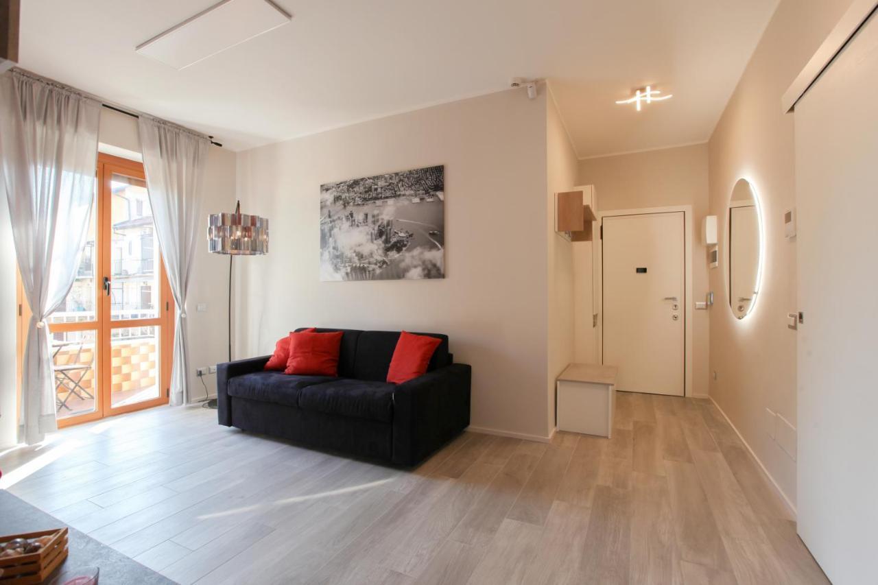 Dada 2Bd App - Nuovo In Centro Zona Navigli Apartment Milan Bagian luar foto