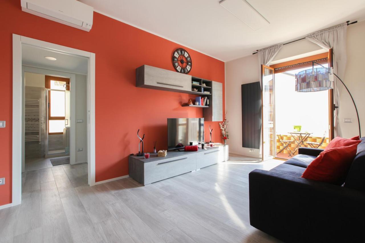 Dada 2Bd App - Nuovo In Centro Zona Navigli Apartment Milan Bagian luar foto